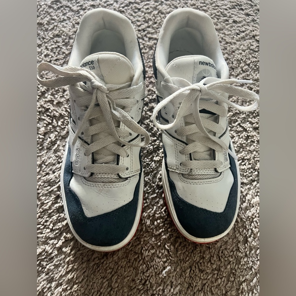 New Balance sneakers- size youth 6